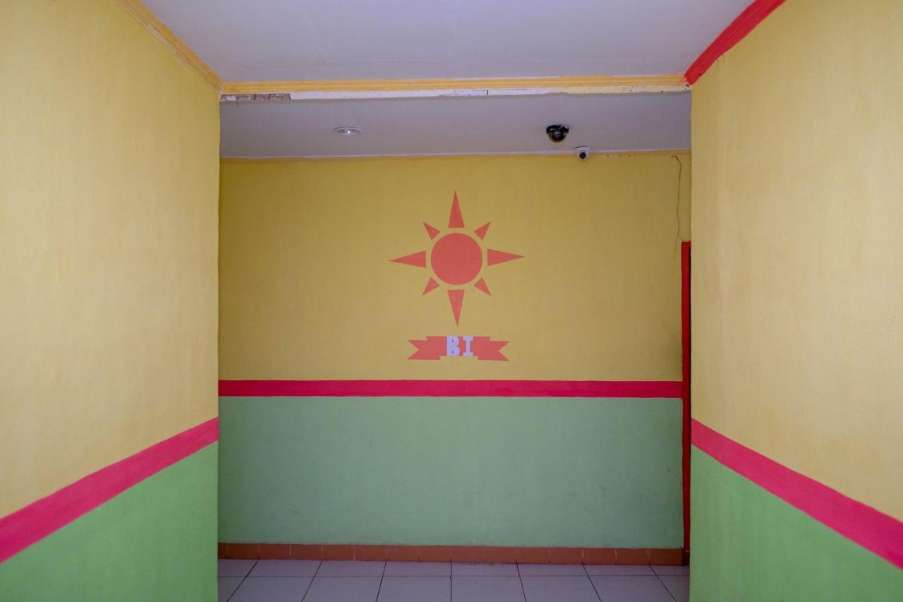 Reddoorz Near Pelabuhan Nusantara Parepare 외부 사진